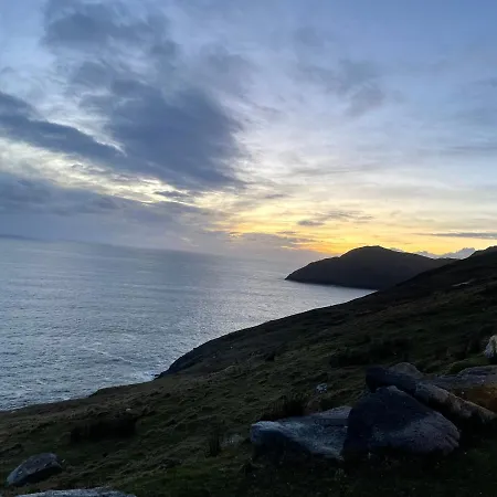 Carraig * Derreen West